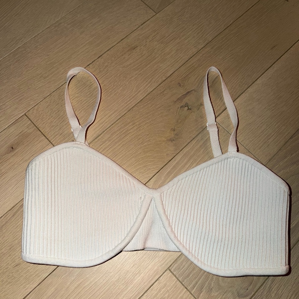 Aritzia White Bra Top Size Small